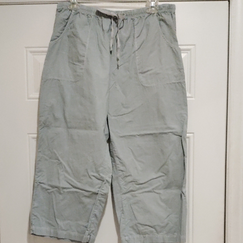 Fresh Produce Gray Capris Casual Comfort